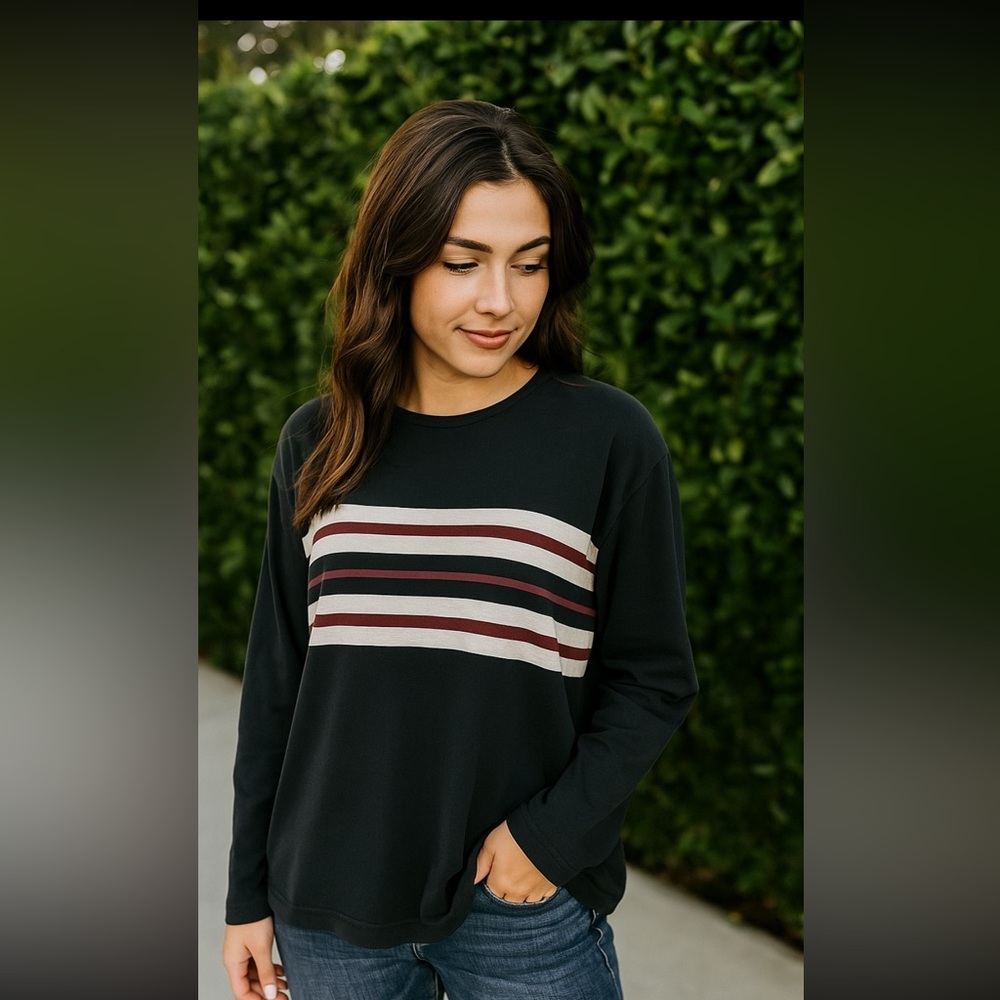 Sunspel Ladies Size Medium Top Navy Blue Longsleeved